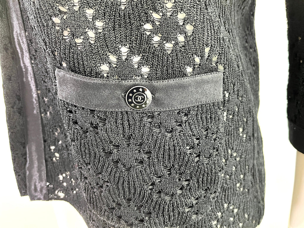 CHANEL Perforated Black Silk Knit Jacket igan 40 M 8