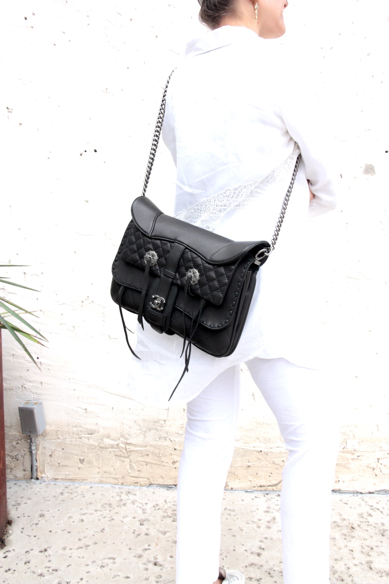 CHANEL Black Paris-Dallas Fringe Saddle Messenger Bag
