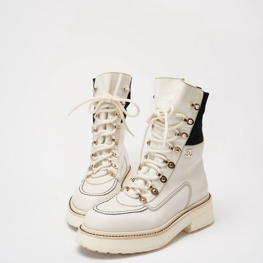 Chanel 21K White/Black CC Combat Ankle Boots 38 ½
