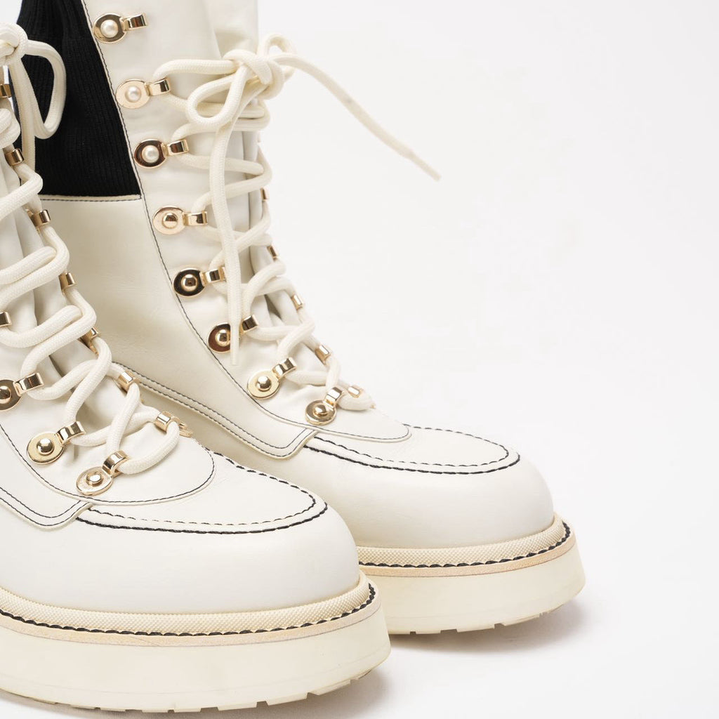 Chanel 21K White/Black CC Combat Ankle Boots 38 ½