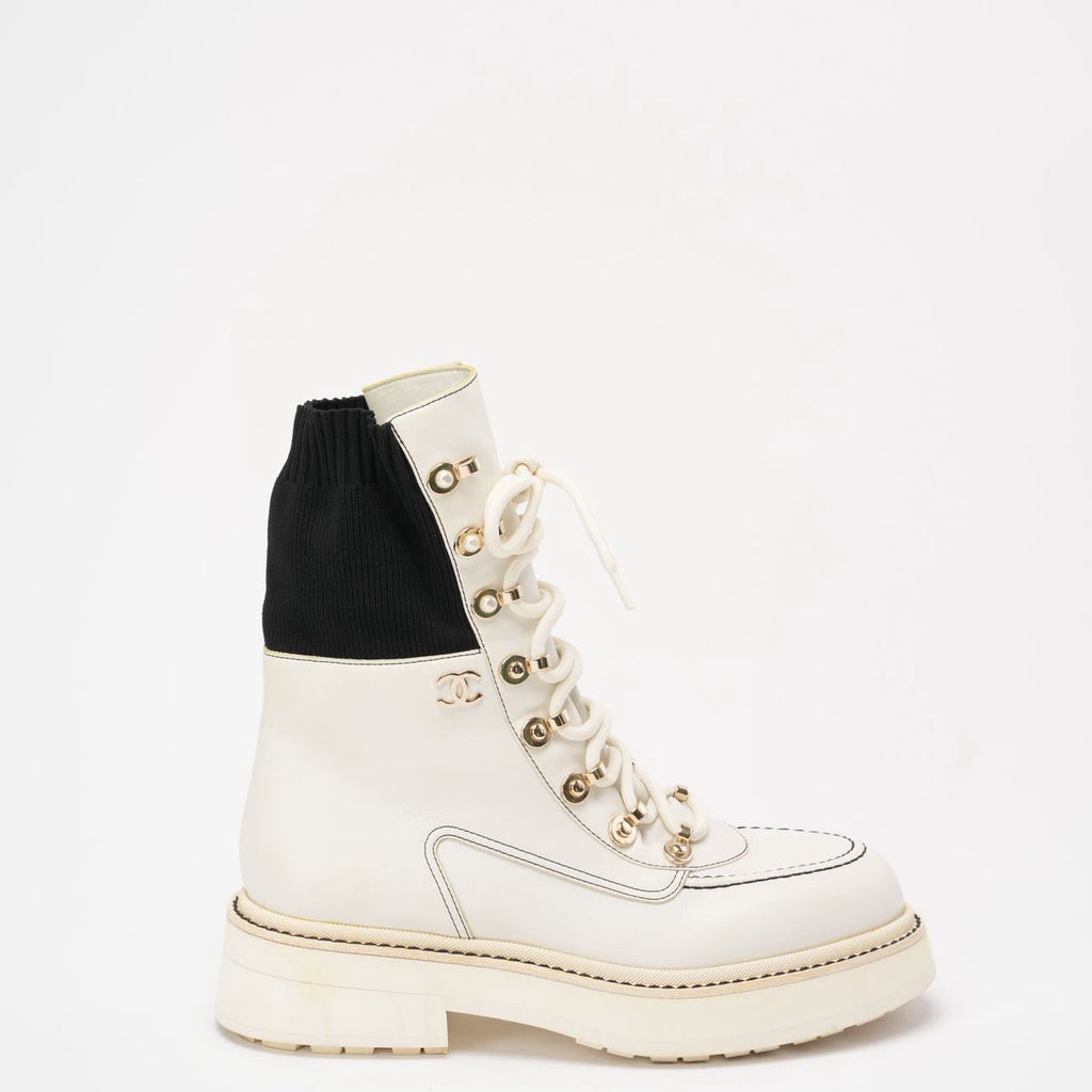 Chanel 21K White/Black CC Combat Ankle Boots 38 ½