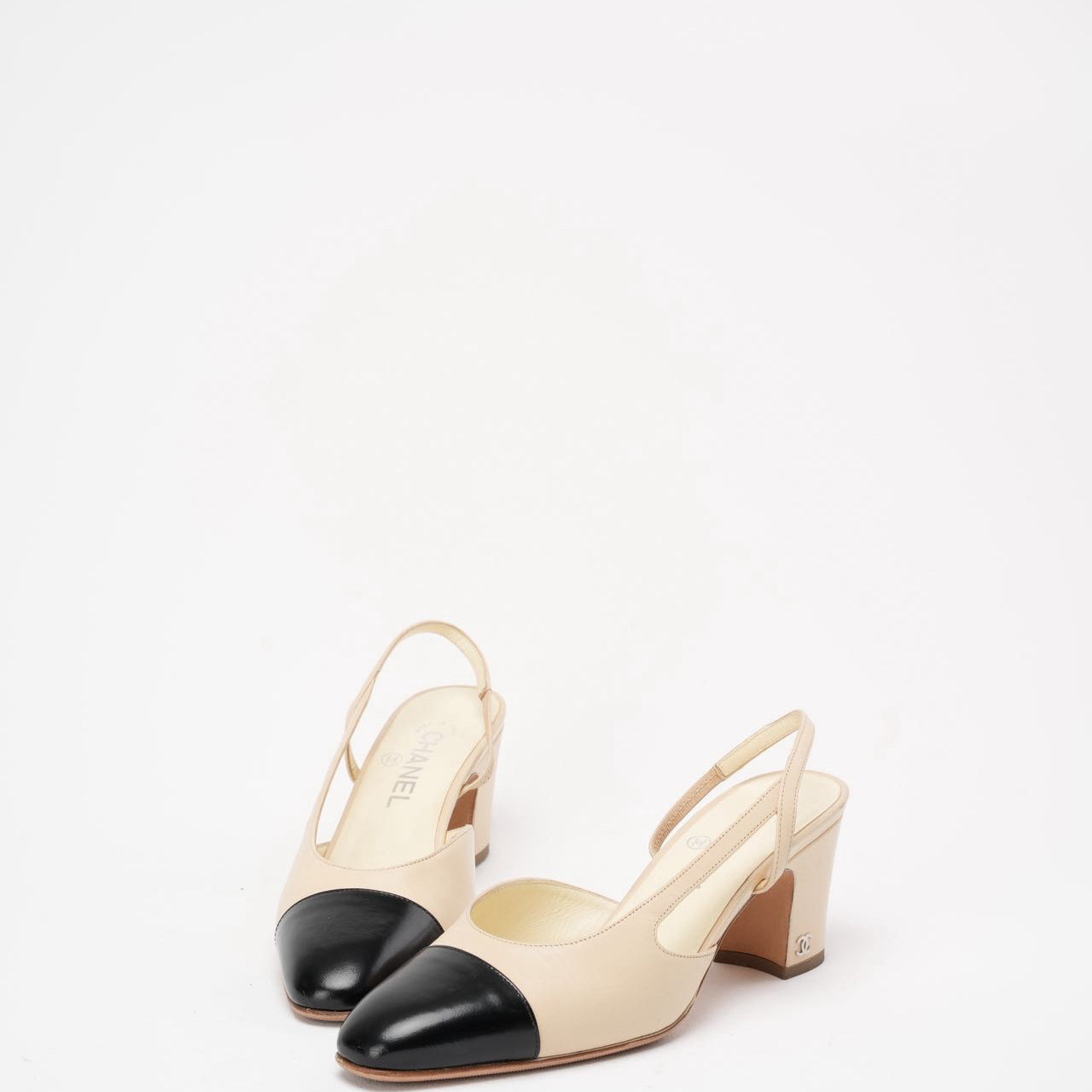 Chanel Black/Beige Grosgrain Cap Toe CC Slingback 38
