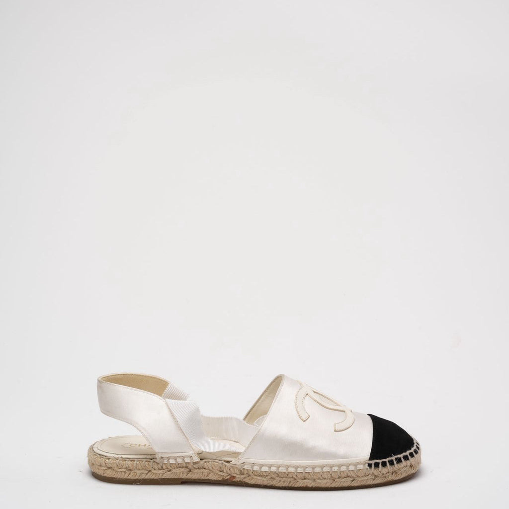 Chanel White/Black Lambskin Cap Toe CC Espadrille 40