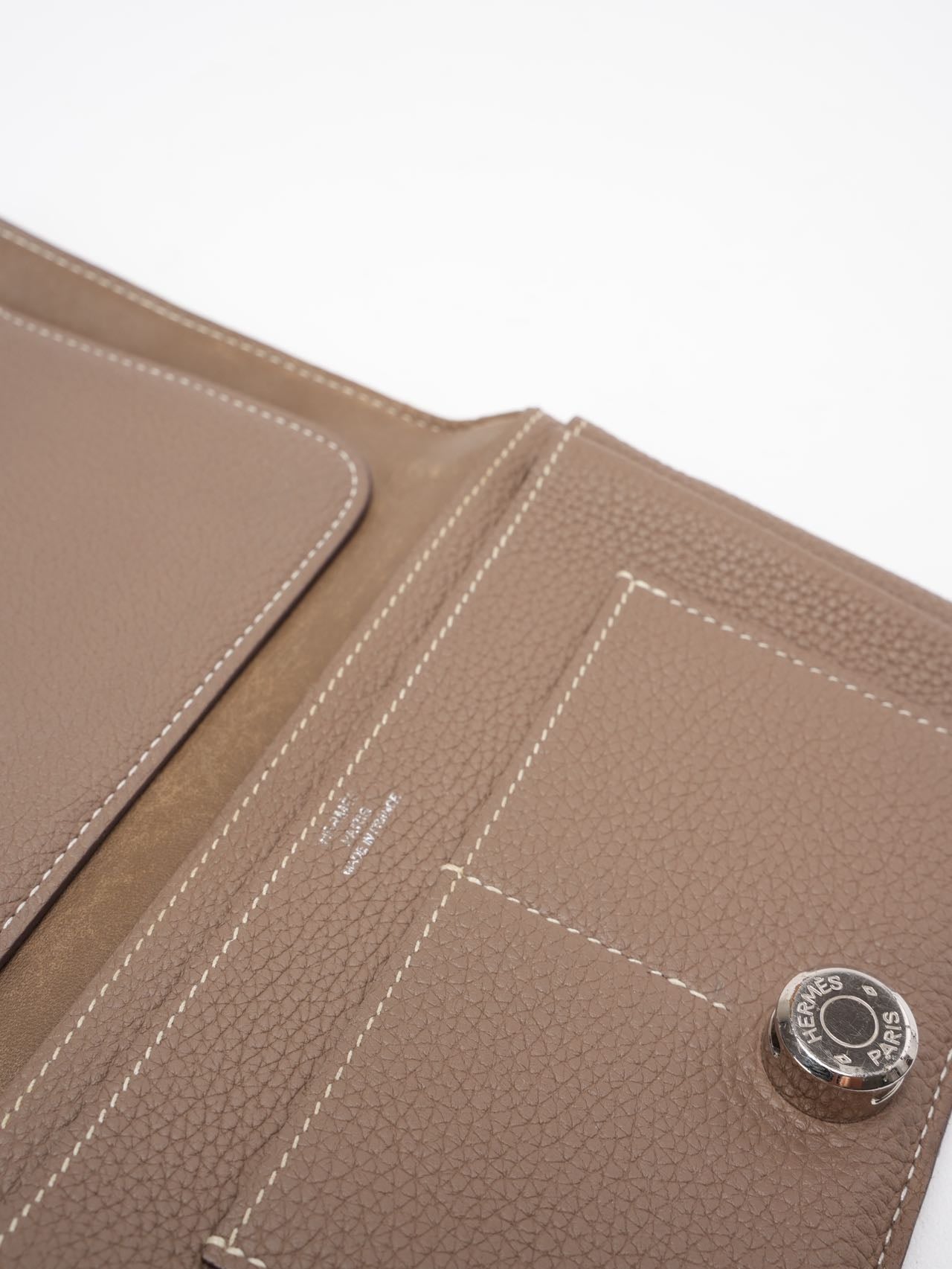 Hermès Hermes Dogon GM Togo Long Wallet Etoupe ( taupe)
