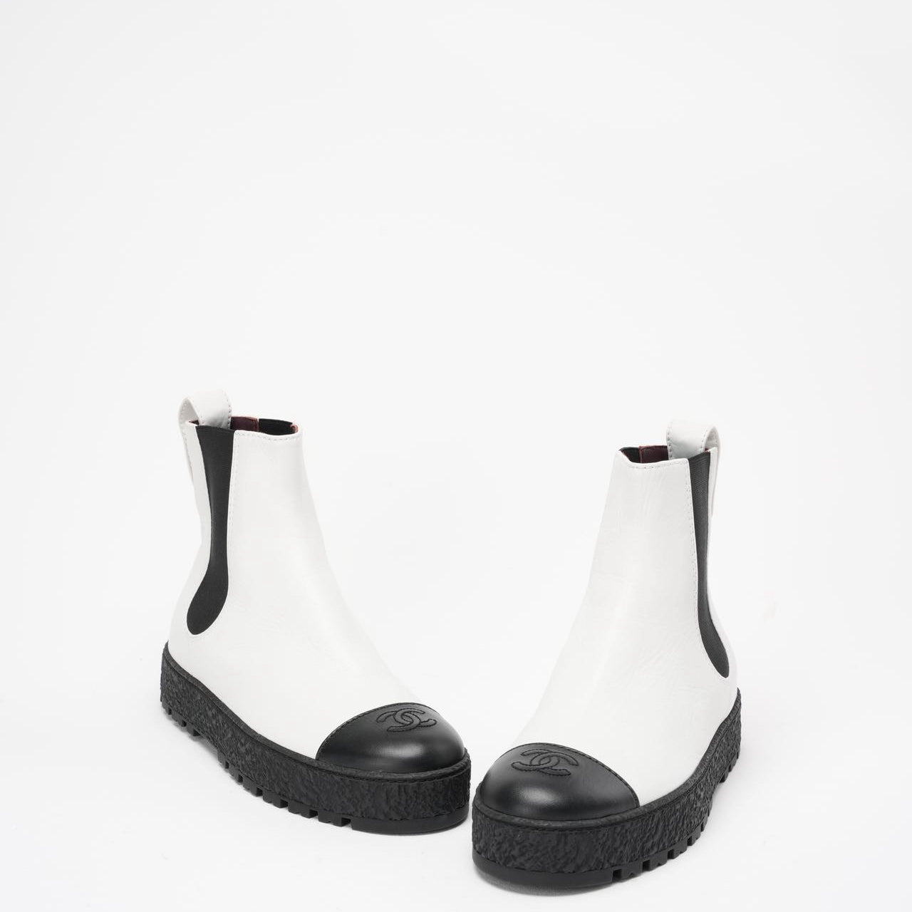 Chanel Black/White Calfskin Cap Toe CC Ankle Boots 39