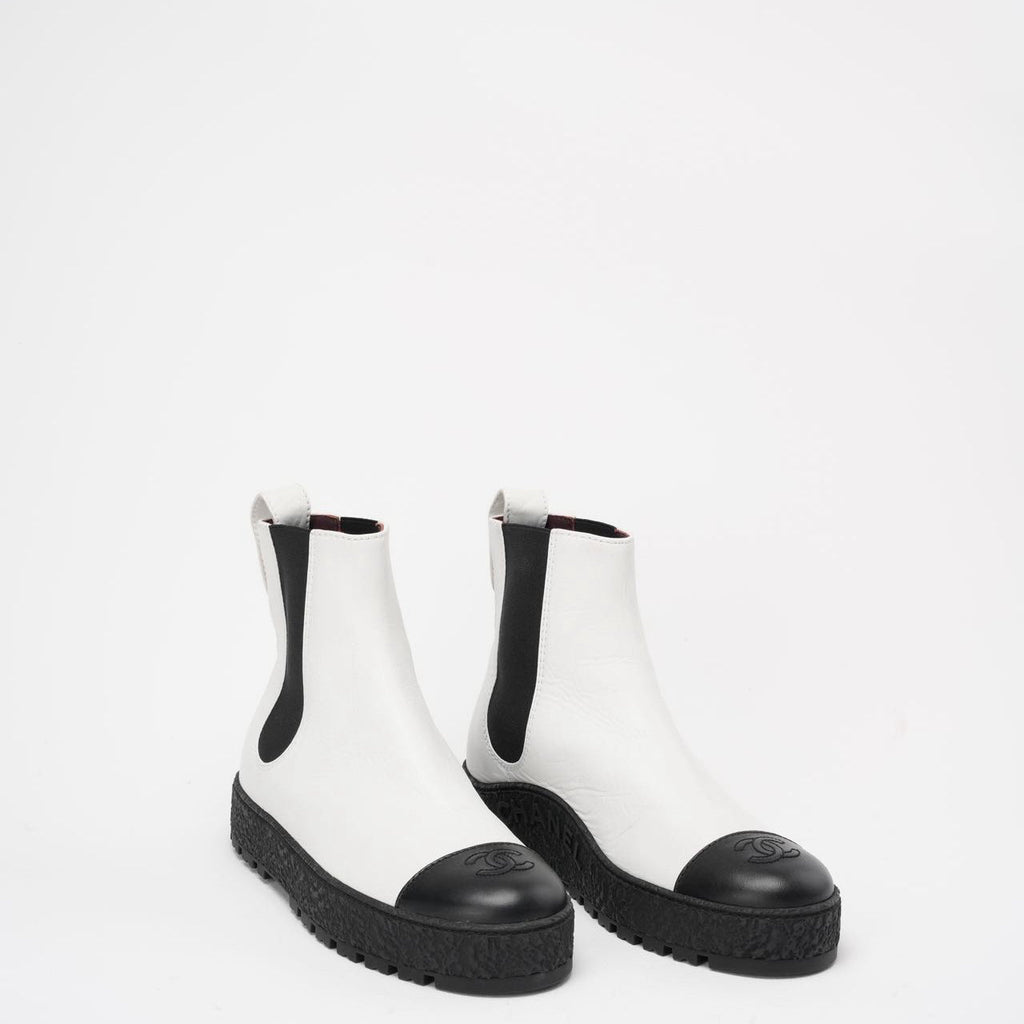 Chanel Black/White Calfskin Cap Toe CC Ankle Boots 39
