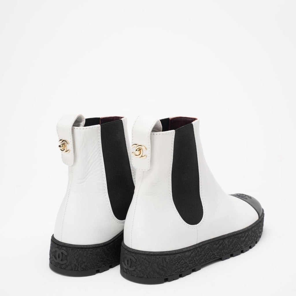 Chanel Black/White Calfskin Cap Toe CC Ankle Boots 39