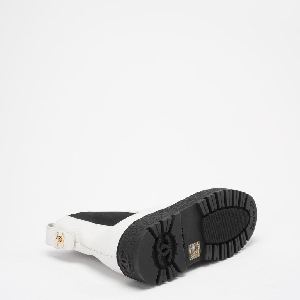 Chanel Black/White Calfskin Cap Toe CC Ankle Boots 39