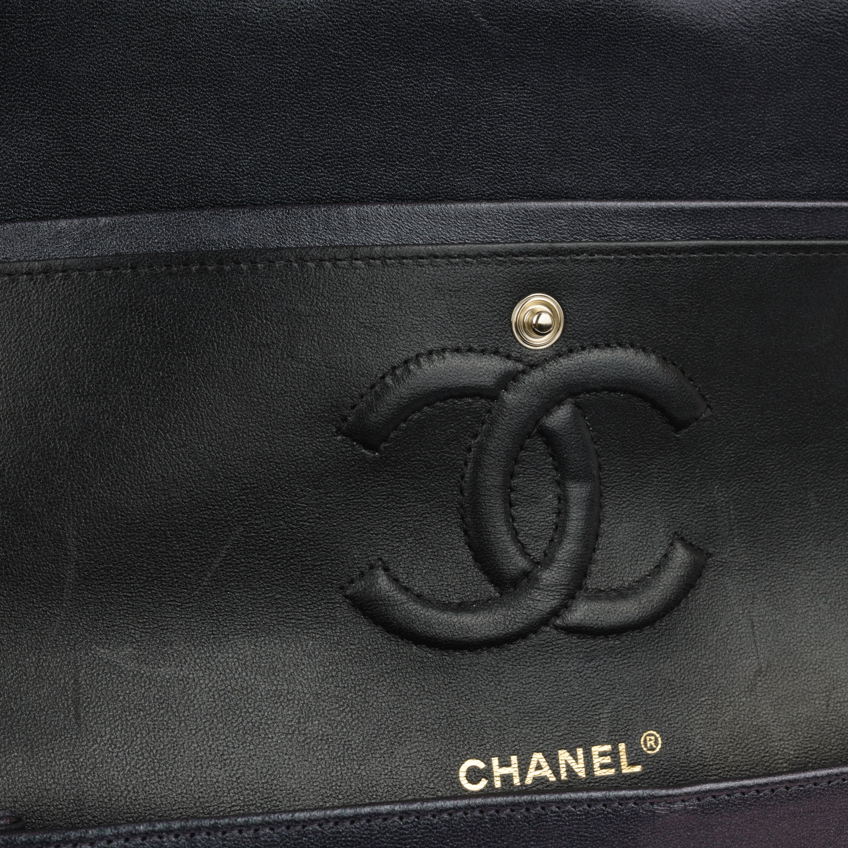 Chanel Classic Flap Bag - Medium