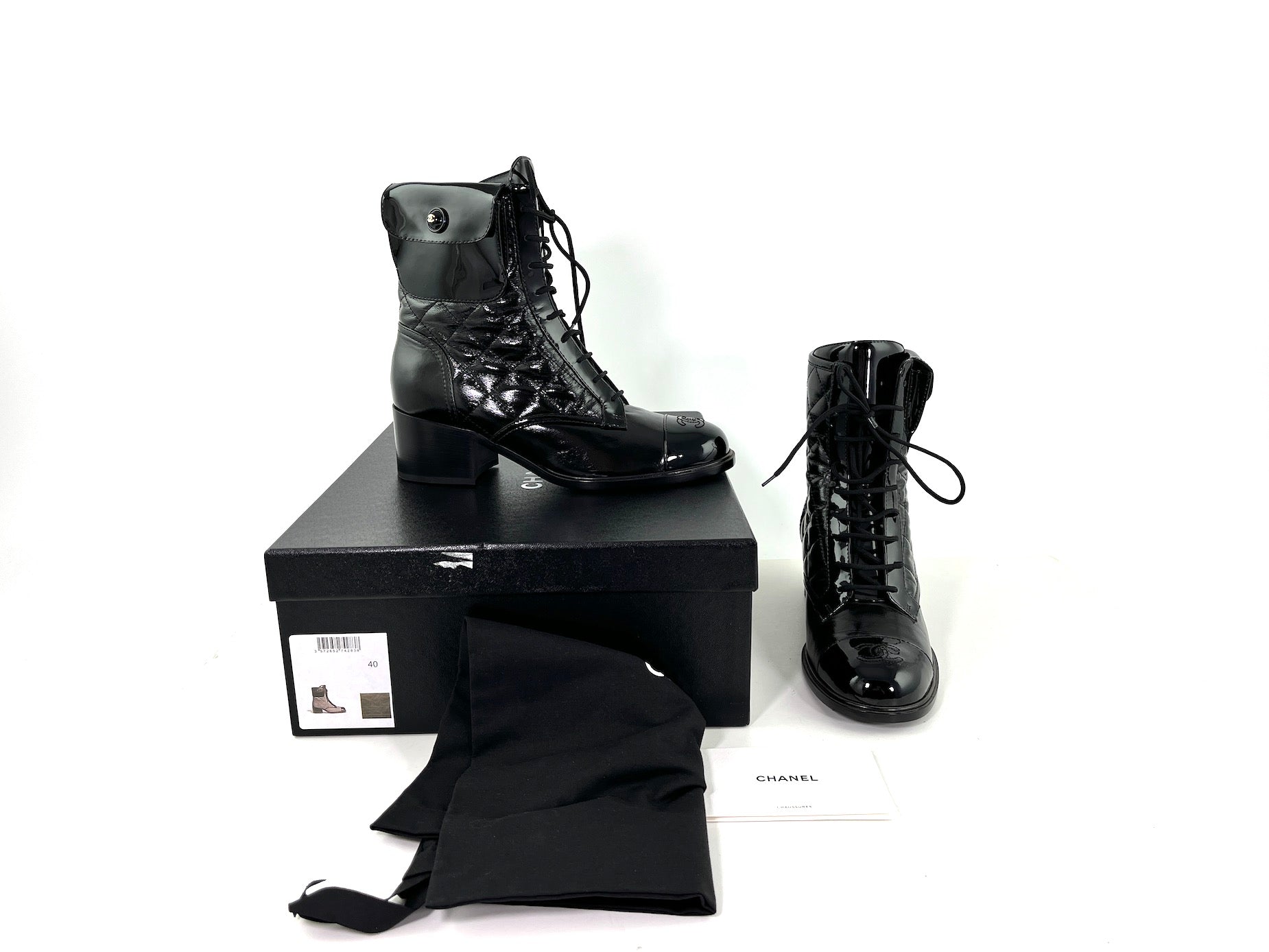 New CHANEL Black Quilted Leather CC Logo Combat Boots 40 9.5