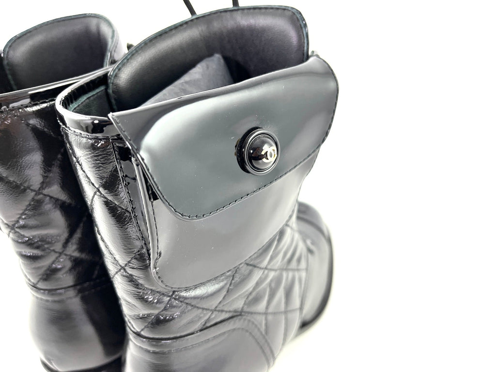New CHANEL Black Quilted Leather CC Logo Combat Boots 40 9.5