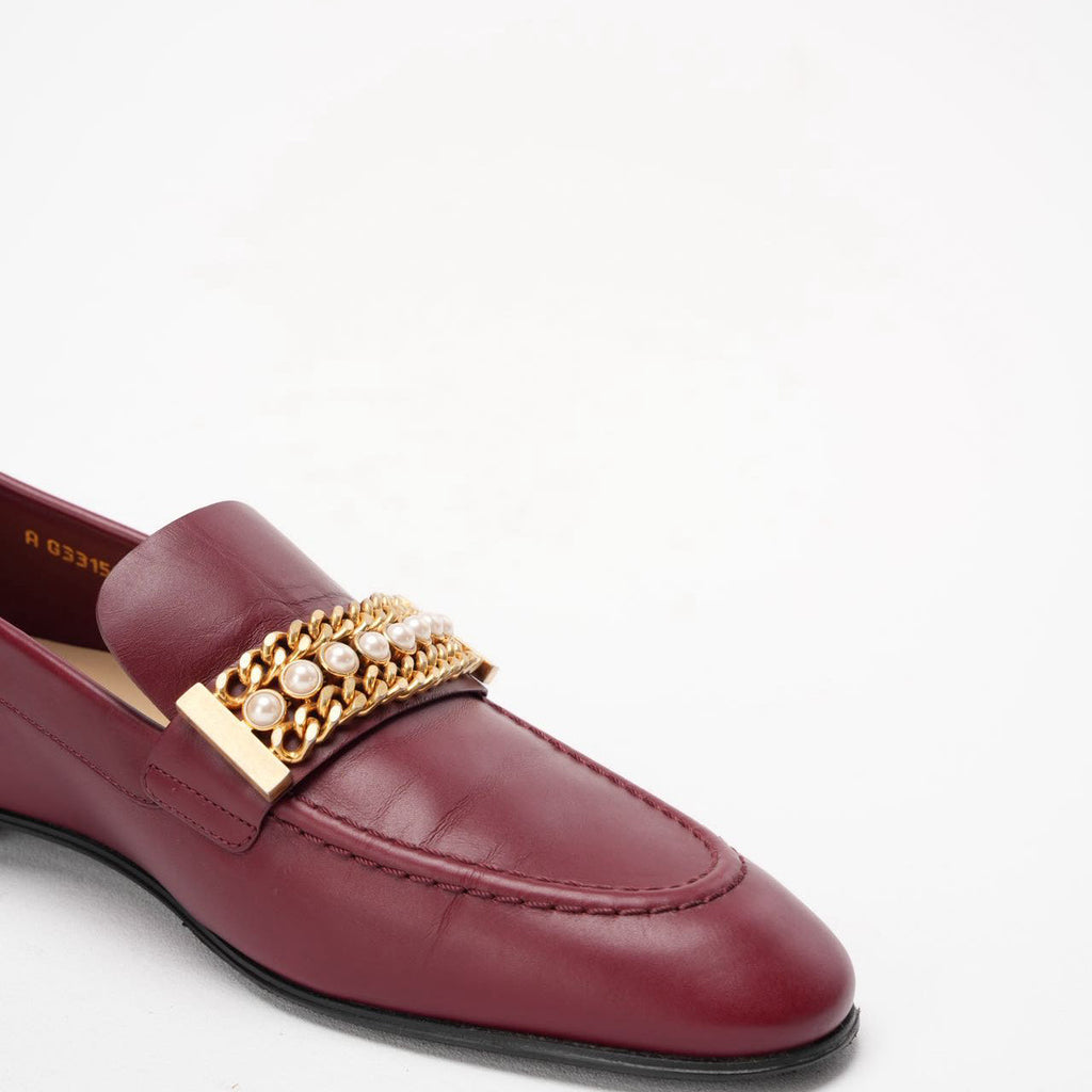 Chanel Burgundy Interlocking CC Logo Loafers Size 37