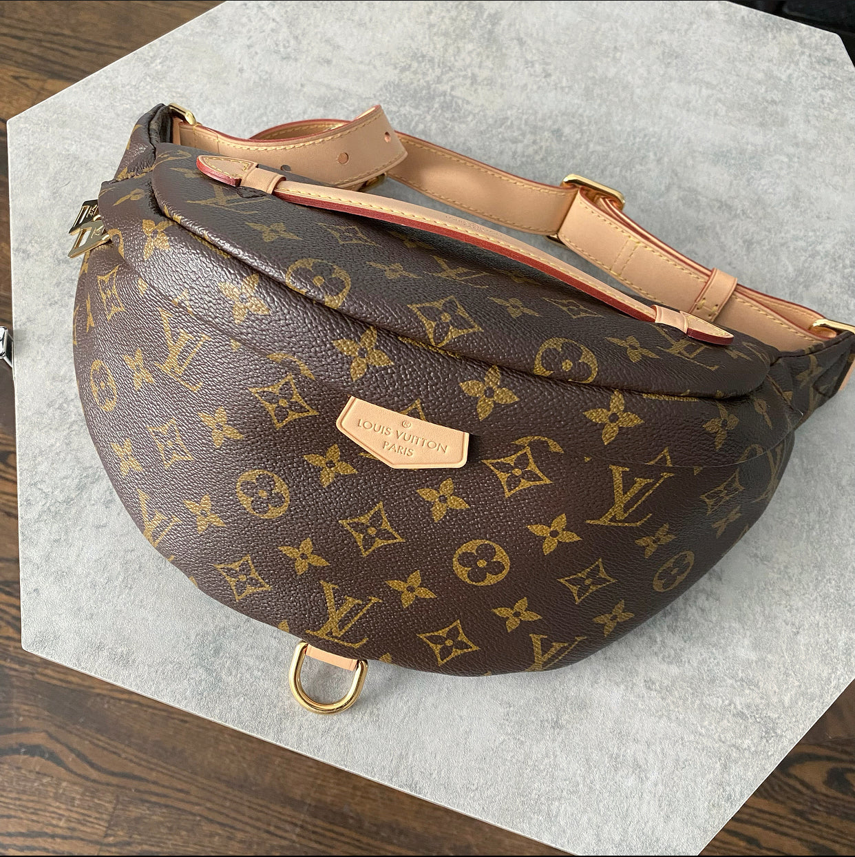 Louis Vuitton Monogram Canvas MM Bum Bag - Waist Bag