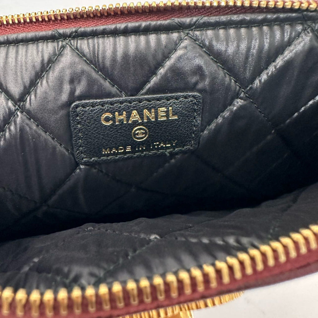 Chanel Burgundy Lambskin Leather Clutch 2016-2017