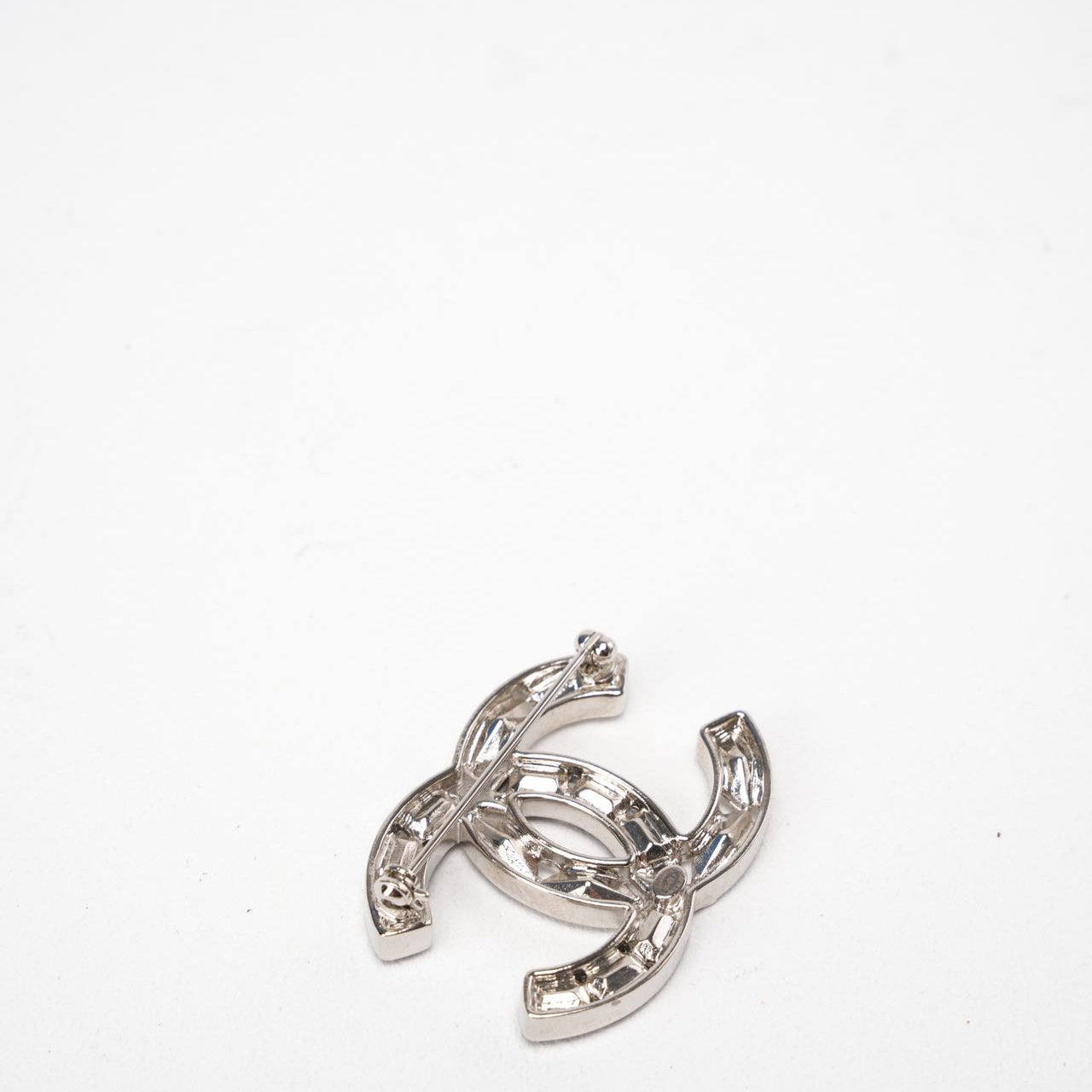 Chanel Marquise Crystal Star CC Brochure in Silver/Black