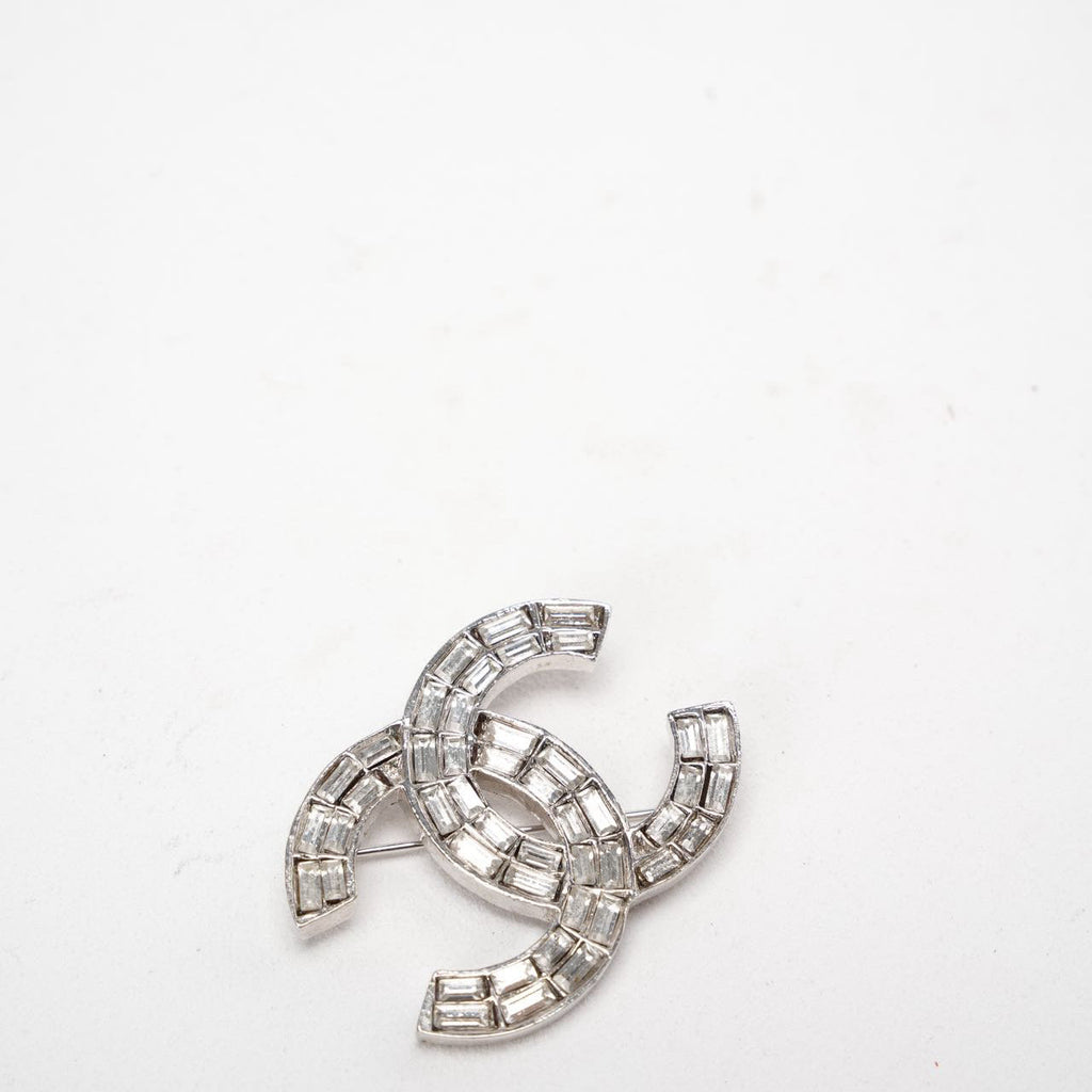 Chanel CC Brooch with Rhinestones and Silver Tone