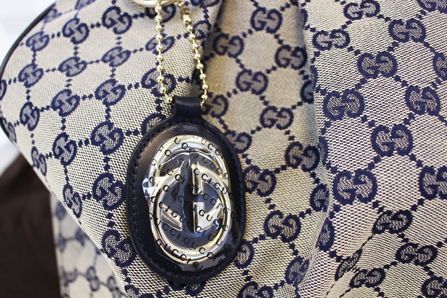 GUCCI Navy Blue/Grey GG Canvas Large Sukey Tote Bag