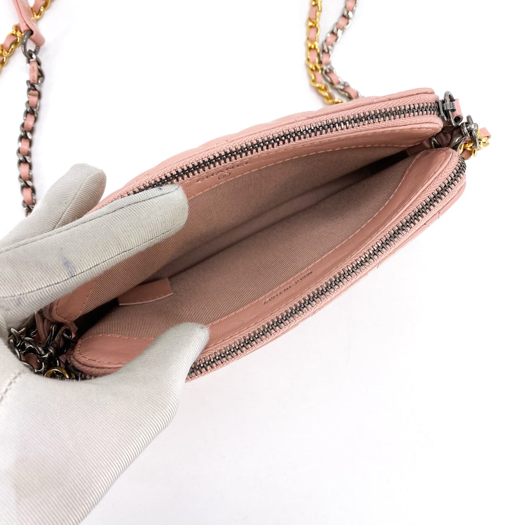 Chanel Quilted Calfskin Gabrielle Clutch On Chain Light Pink