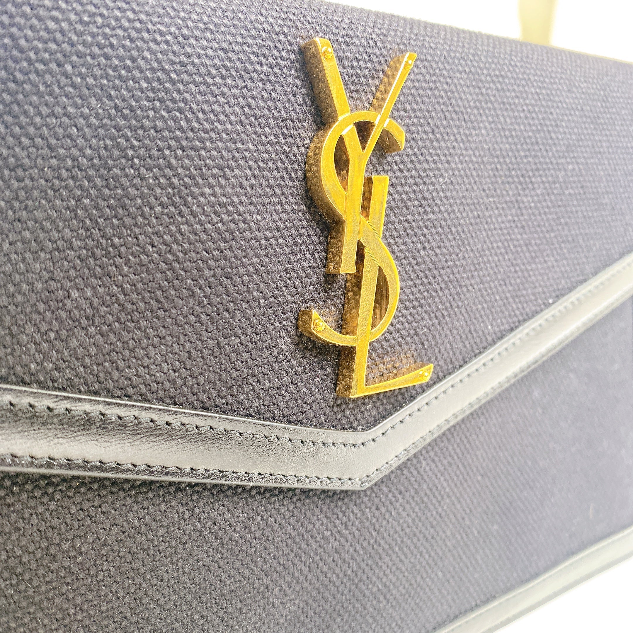 YSL UPTOWN POUCH - CLUTCH