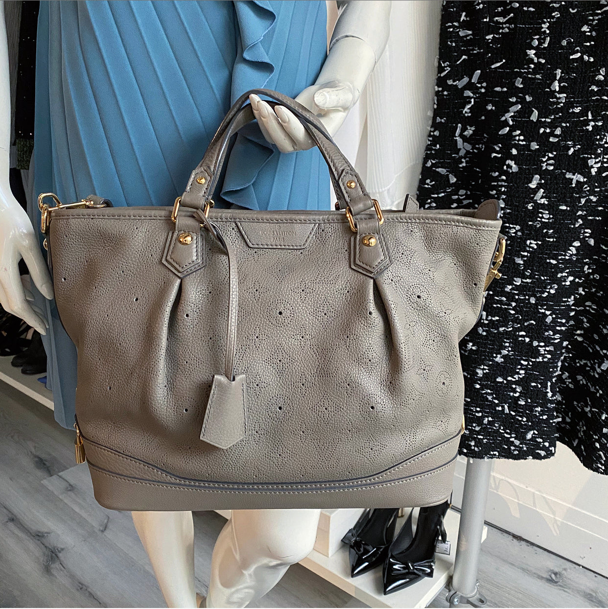 Louis Vuitton Taupe Poudre Mahina Monogram Stellar PM Bag