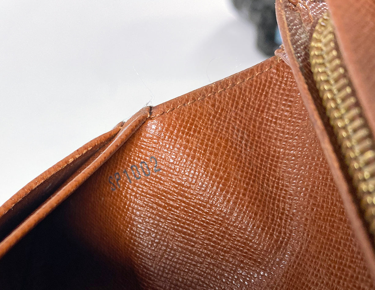 Louis Vuitton Monogram Canvas Vintage Snap Wallet