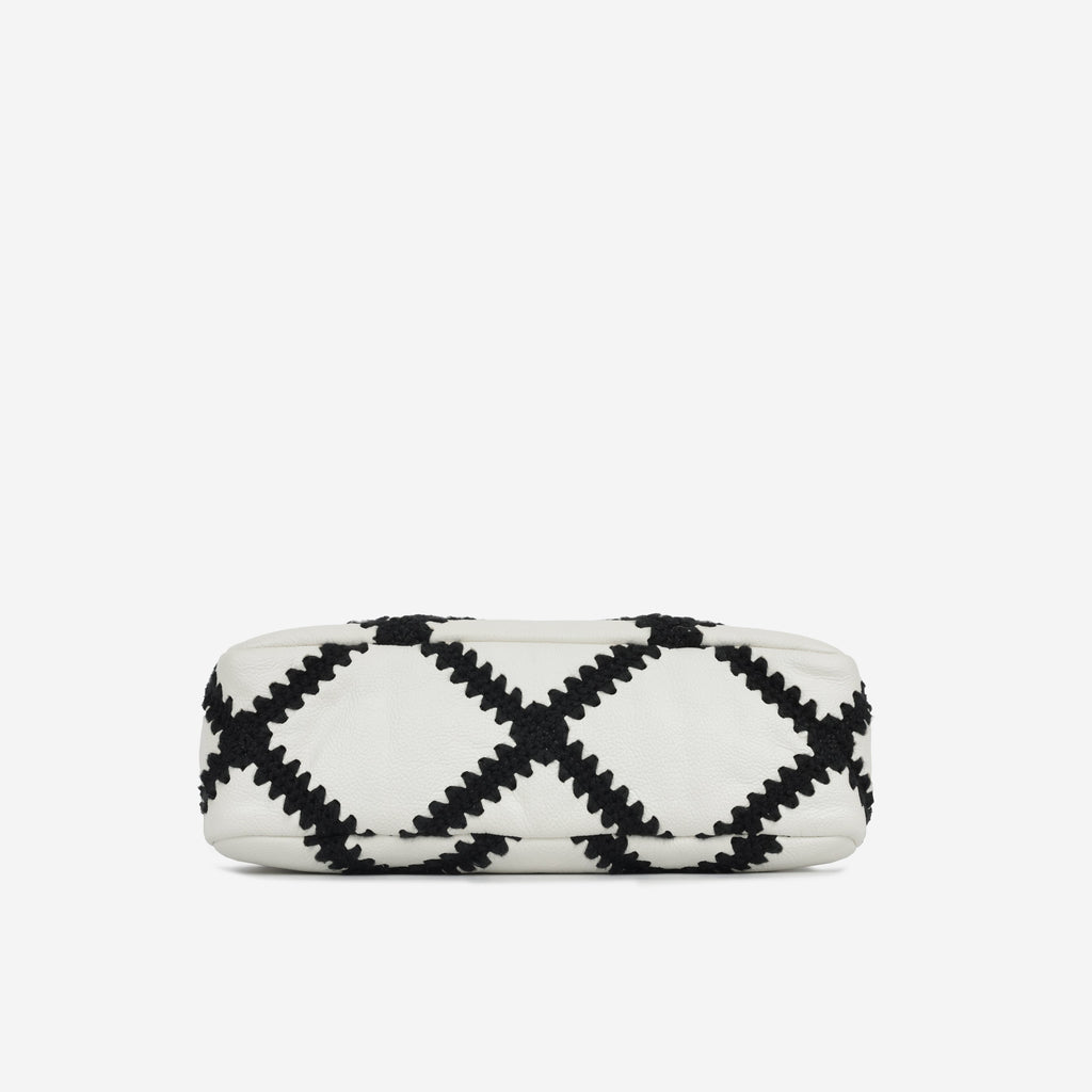 Chanel Chanel 19 - Small
