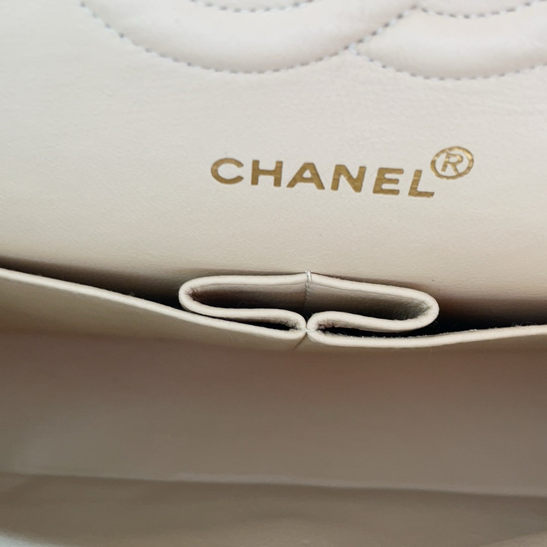 Chanel Beige Vintage Medium Classic Flap Lambskin 1996-1997