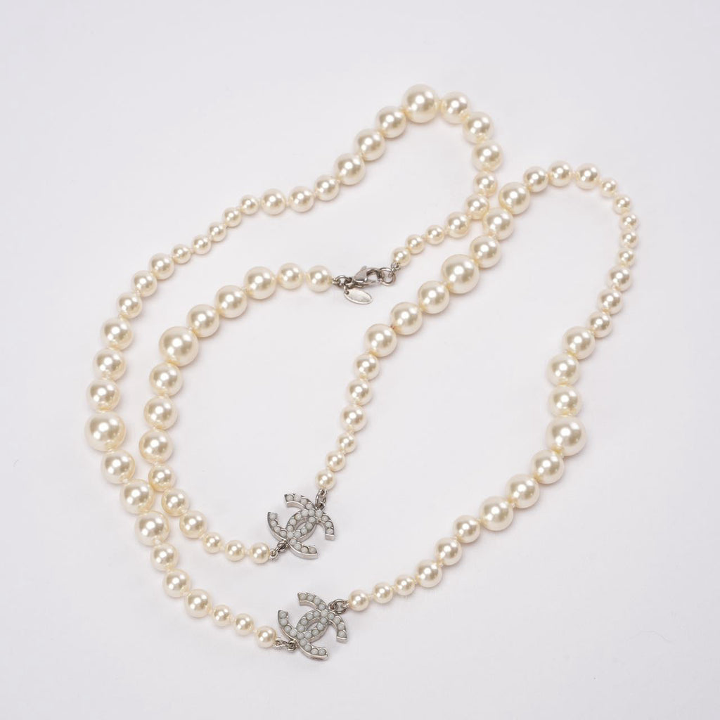Chanel Classic 2 Gold CC White Bead Pearl Necklace