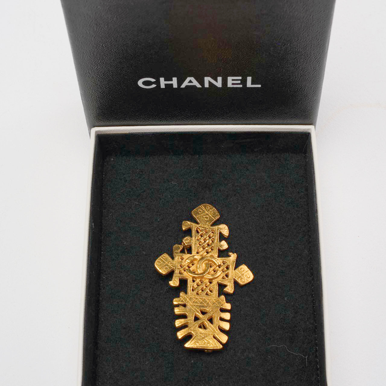 Chanel Gold Plated CC Logos Cross Vintage Brooch