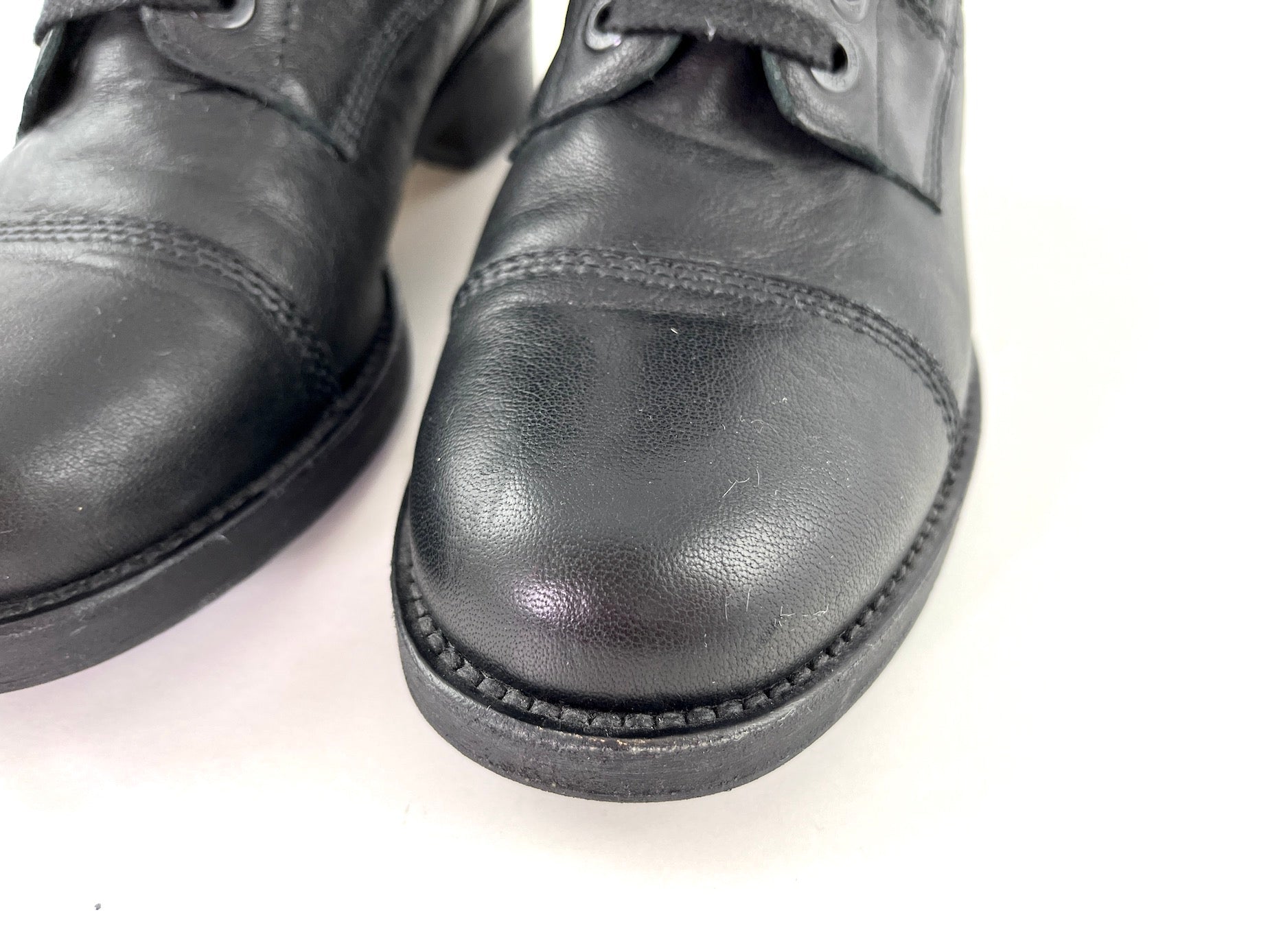 CHANEL Black Quilted Leather Interlocking CC Logo Combat Boots 39 8