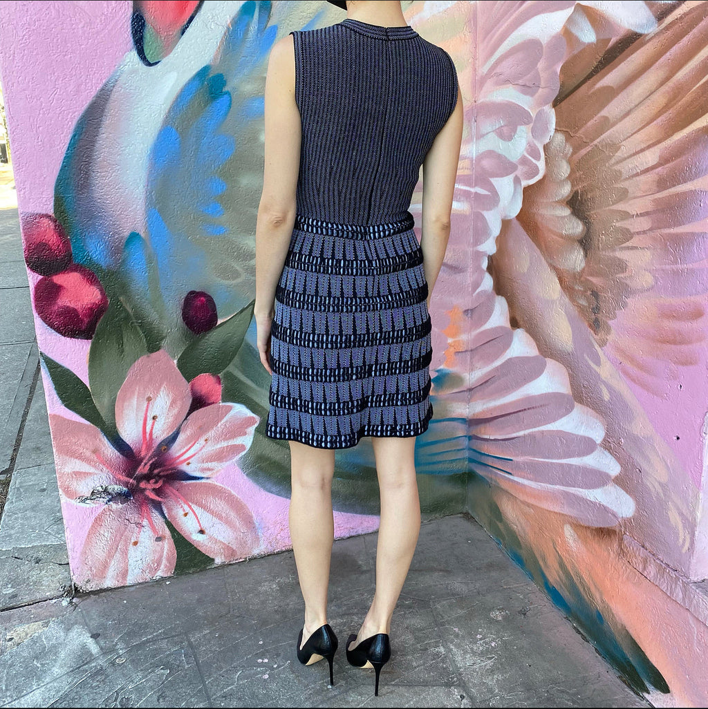 Alaia Black and White Sleeveless Stretch Knit Dress - 2/4