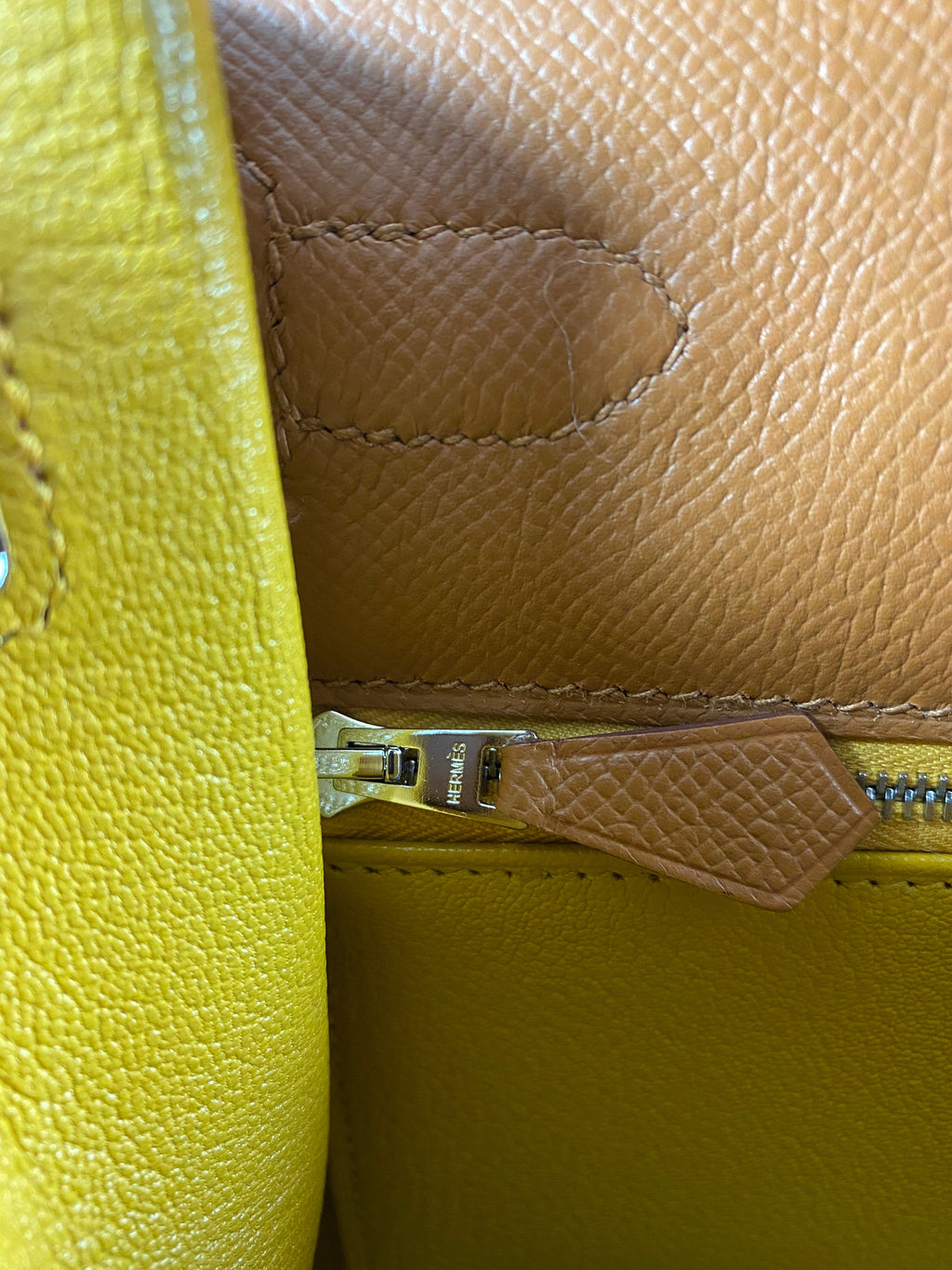 Hermes Kelly II Sellier 28 Epsom PHW Gold / Ambre Bicolor