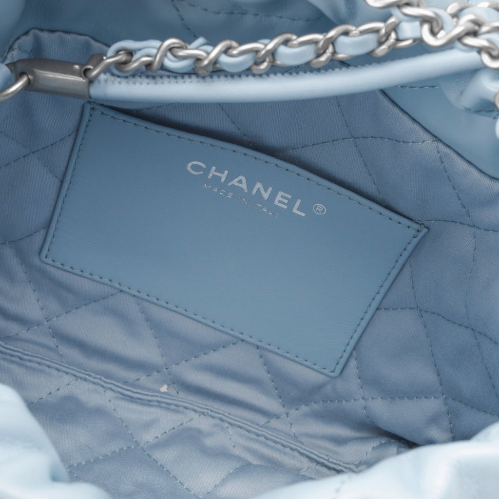 Chanel 22 Mini Handbag