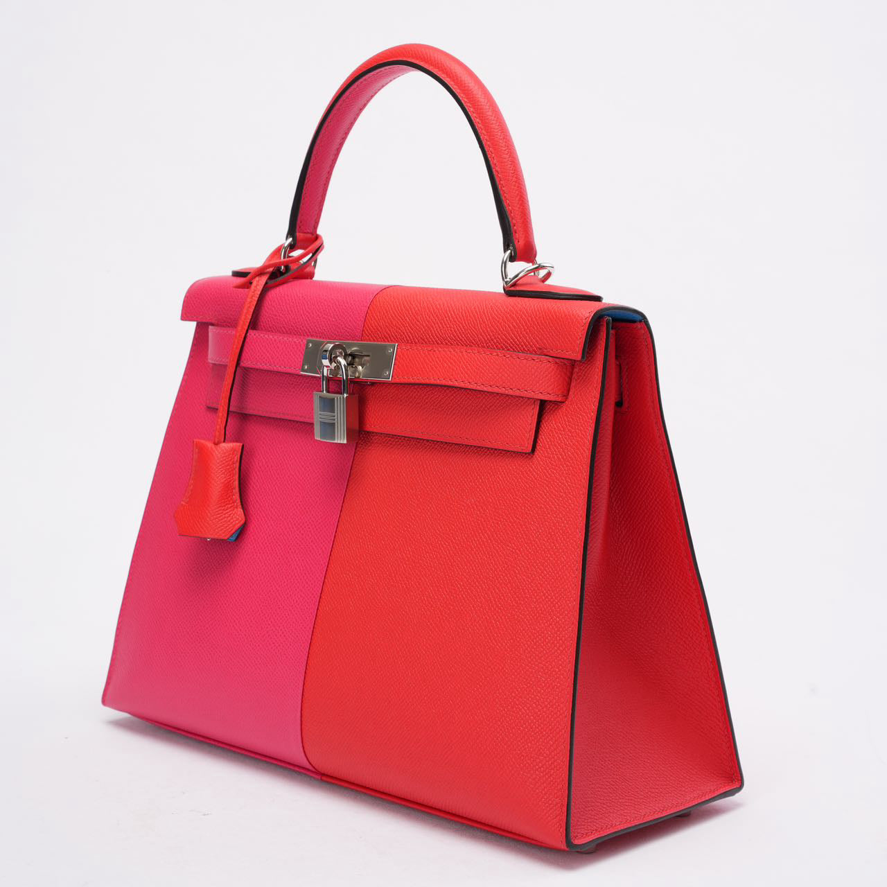 Hermès Kelly 28 Epsom Rose Extreme/ Rouge de Coeur with Blue Zanzibar