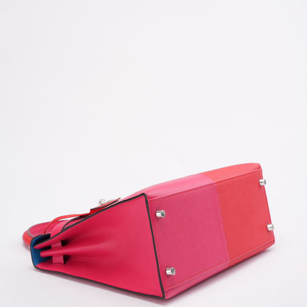 Hermès Kelly 28 Epsom Rose Extreme/ Rouge de Coeur with Blue Zanzibar