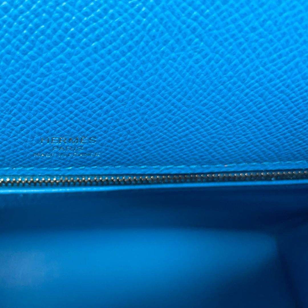 Hermès Kelly 28 Epsom Rose Extreme/ Rouge de Coeur with Blue Zanzibar