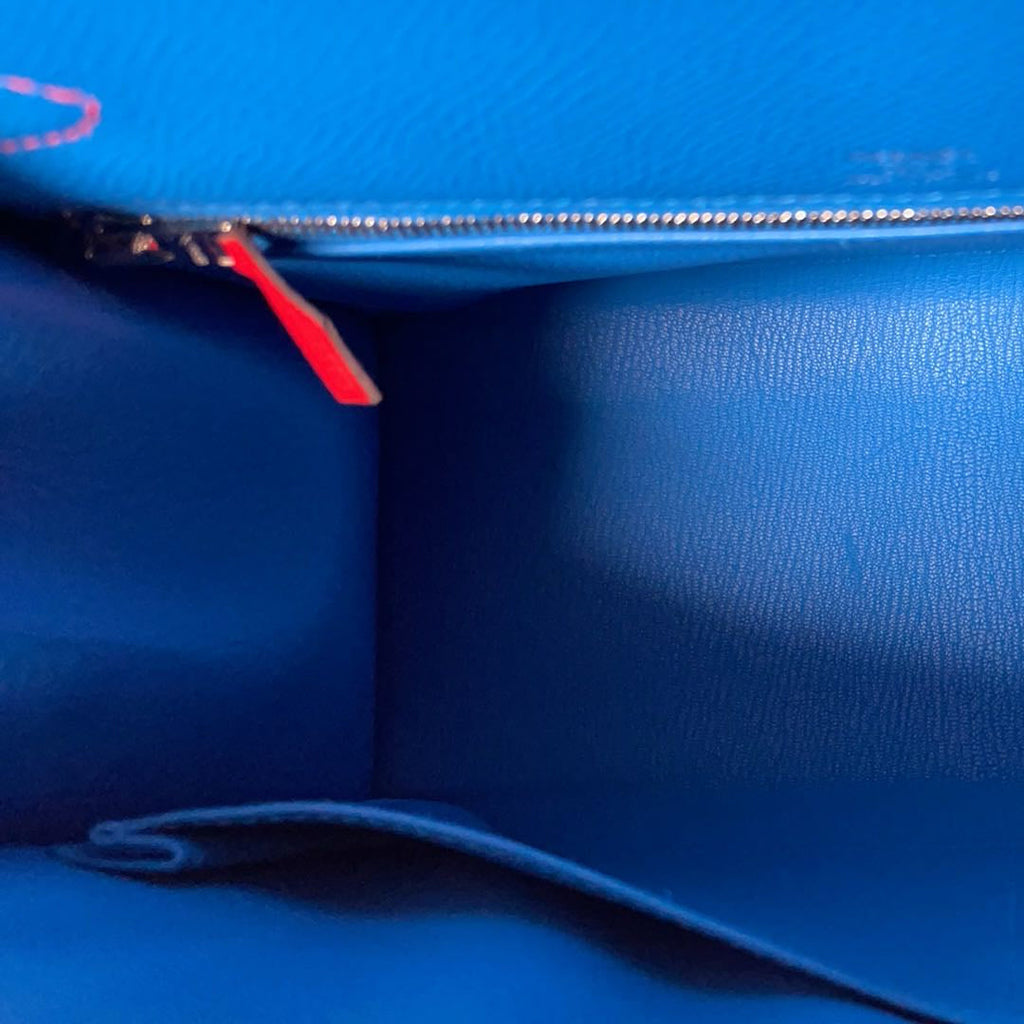 Hermès Kelly 28 Epsom Rose Extreme/ Rouge de Coeur with Blue Zanzibar