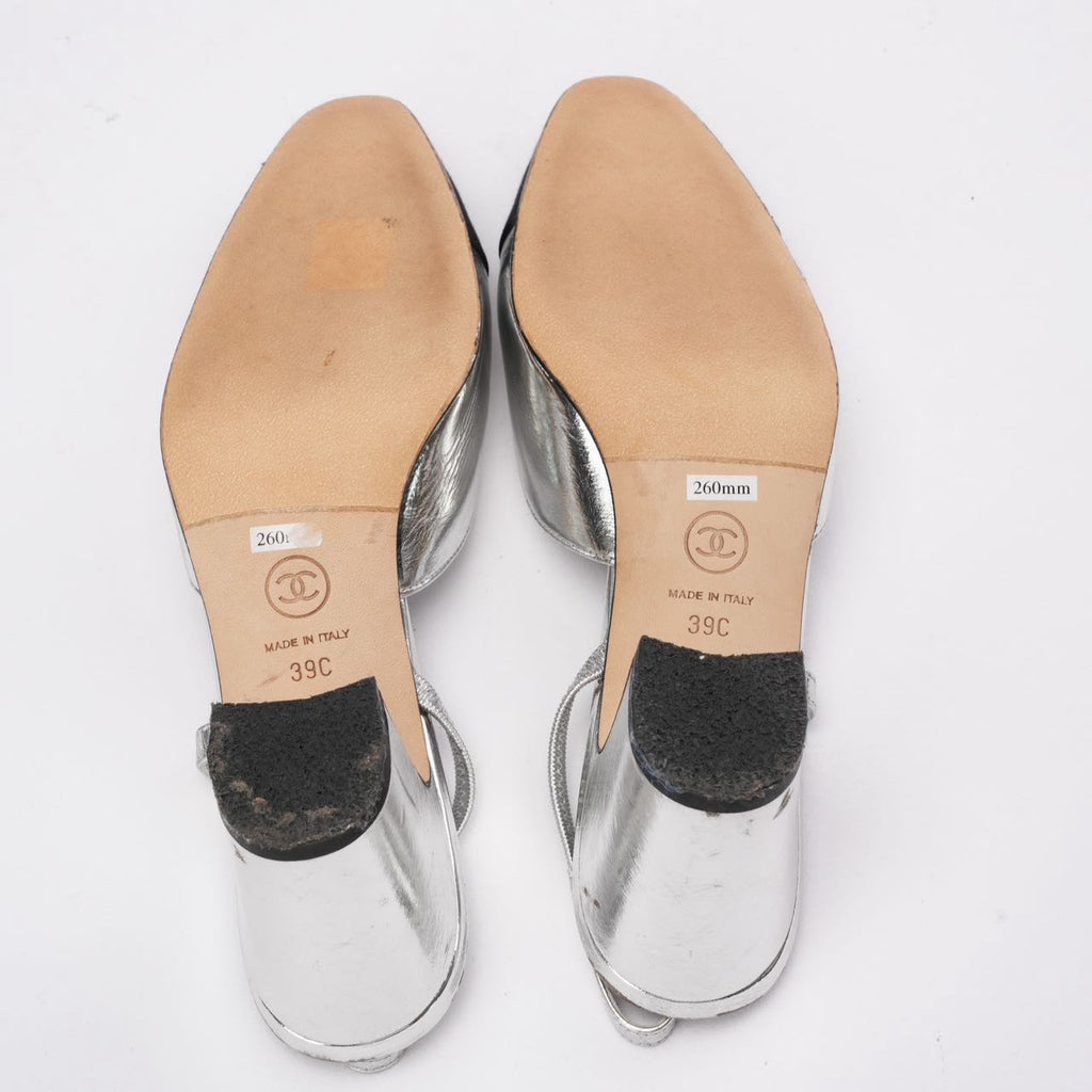 Chanel Silver/Black Patent Cap Toe CC D'osray Slingback 39C