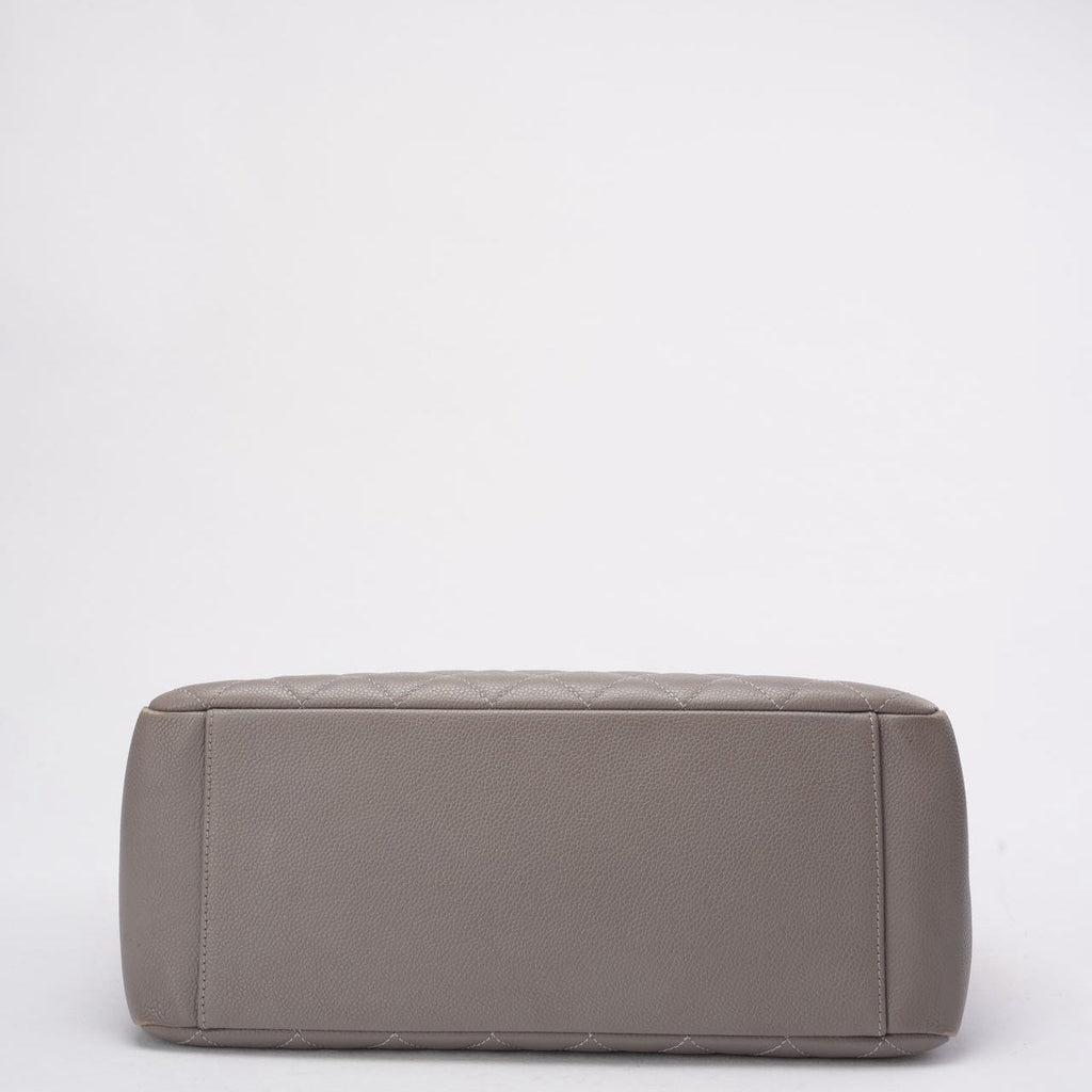 Chanel Grand Shopping Tote (GST) in Gray Caviar Leather 2012-2013