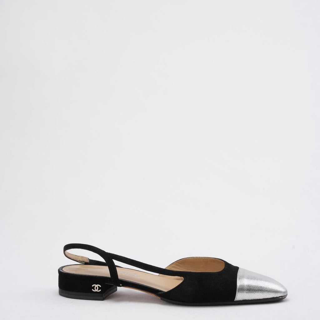 Chanel Black/Silver Suede & Leather Classic Slingback Flat 40C