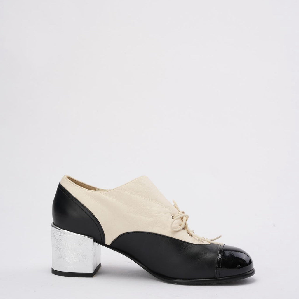 Chanel Black / White Pearl Lace-Up Ankle Boots Size 39.5
