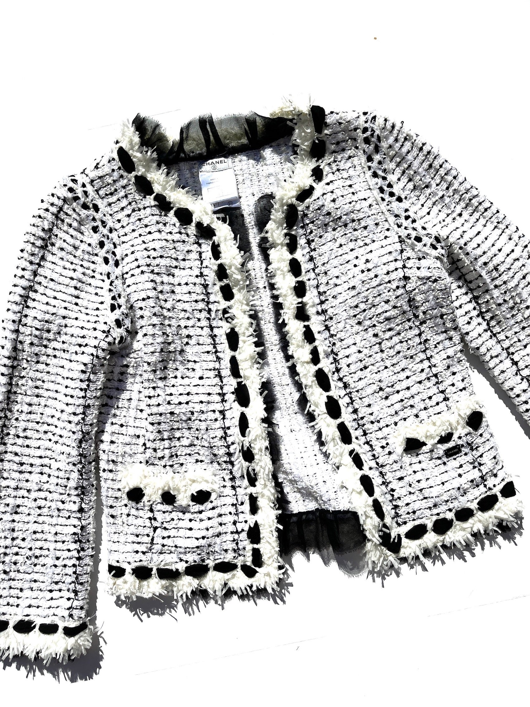 CHANEL Tweed Sequined Collarless Black White 2005 Open Jacket 38 4