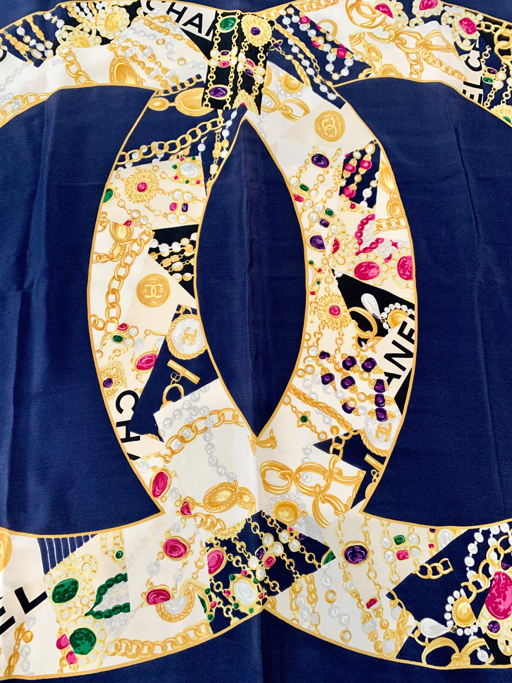 CHANEL CC VINTAGE NAVY SILK SCARF
