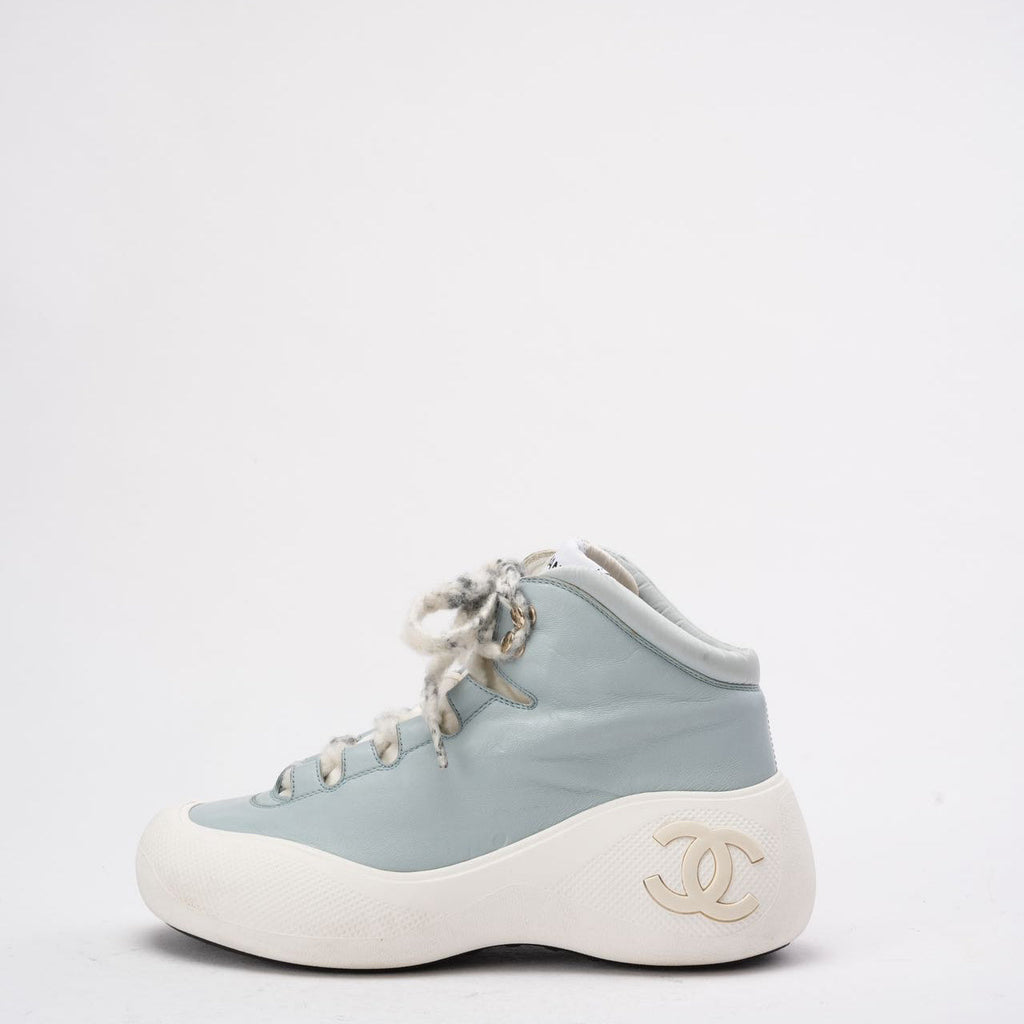 Chanel Light Blue/White Snow CC Logo Top Ankle Boots 39.5