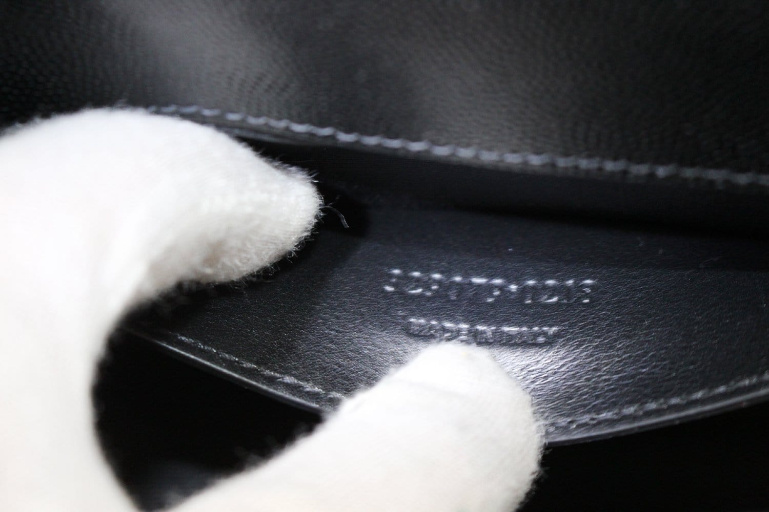 YVES SAINT LAURENT Kate Black Leather Clutch