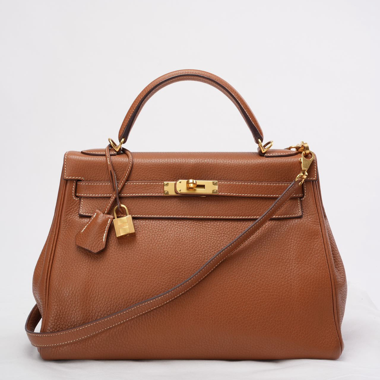Hermès Kelly 32 cm Bag in Golden Clemence Leather with Golden Hardware 2015