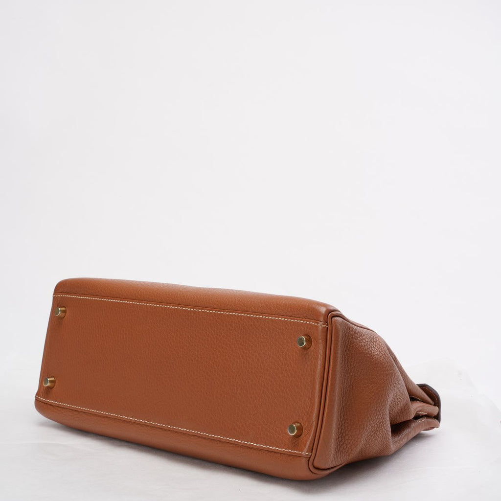 Hermès Kelly 32 cm Bag in Golden Clemence Leather with Golden Hardware 2015
