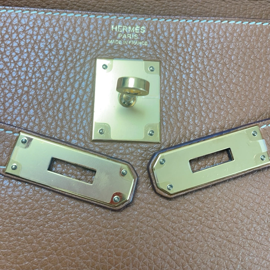 Hermès Kelly 32 cm Bag in Golden Clemence Leather with Golden Hardware 2015