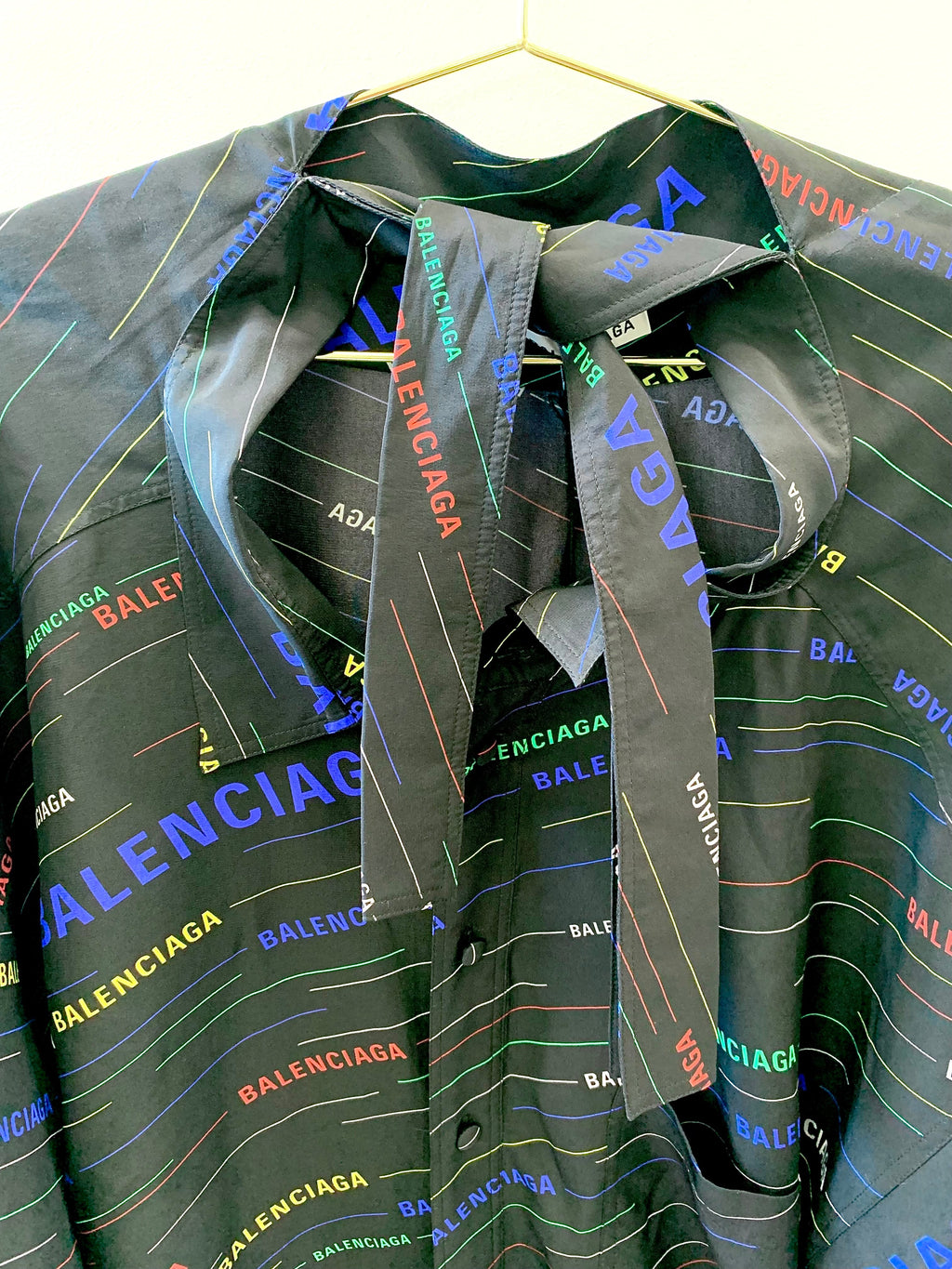 BALENCIAGA 'BLACK SCARF' LOGO PRINTED BLOUSE