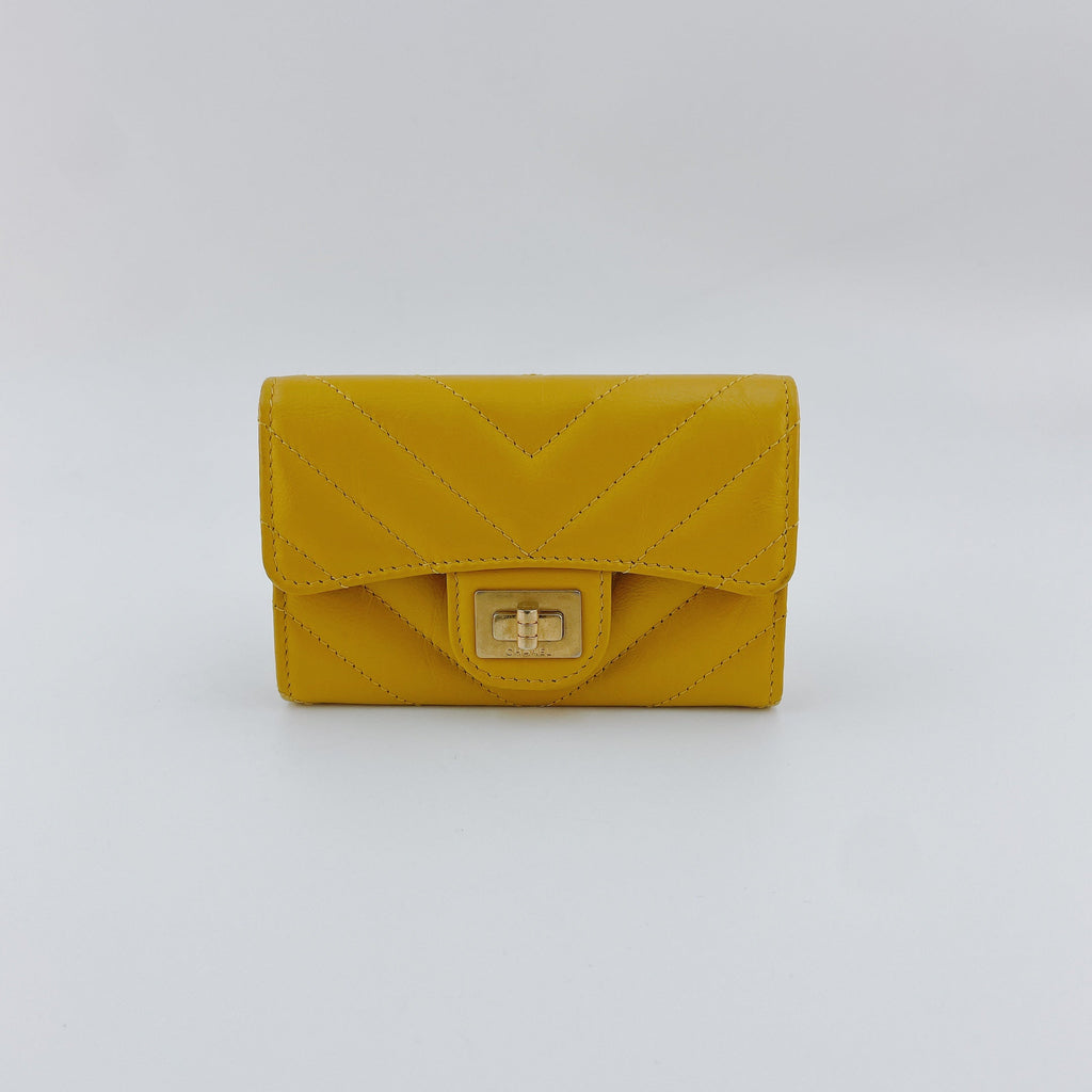CHANEL 2.55  HOLDER